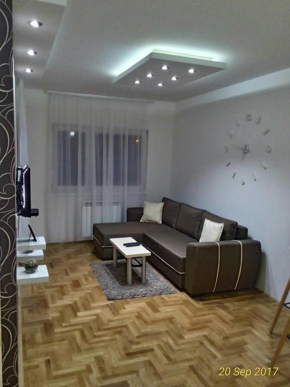 Apartment Frida Belgrado Exterior foto